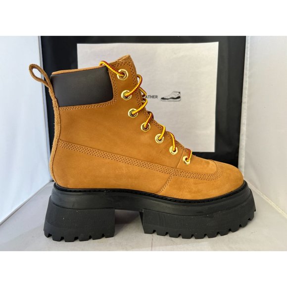 Women's Timberland® Sky 6-Inch Lace-up Boot size 7 - Picture 2 of 10